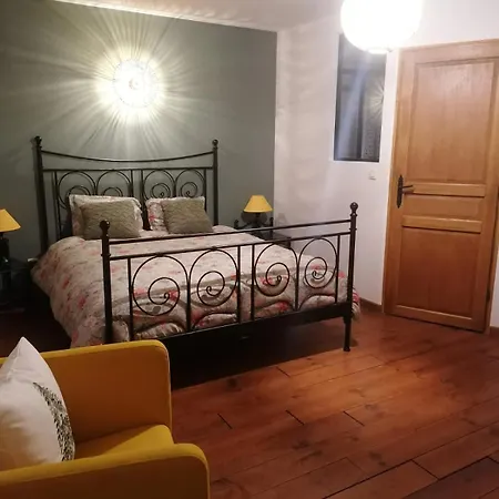 La Libellule Bed and breakfast
